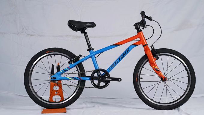 20er Junior Fahrrad mit Aluminiumrahmen, V-Bremse und 7,5 kg Gewicht 4