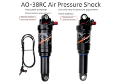 Fernbedienung für die Rückfederung des Sturzfahrrads mit Sperrvorrichtung